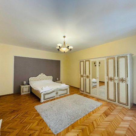 Londof Schei Apartments - Downtown Брашов Экстерьер фото
